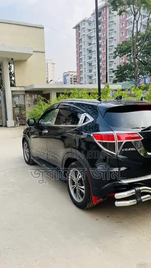 হোন্ডা ভেজেল ২০১৪ কালো