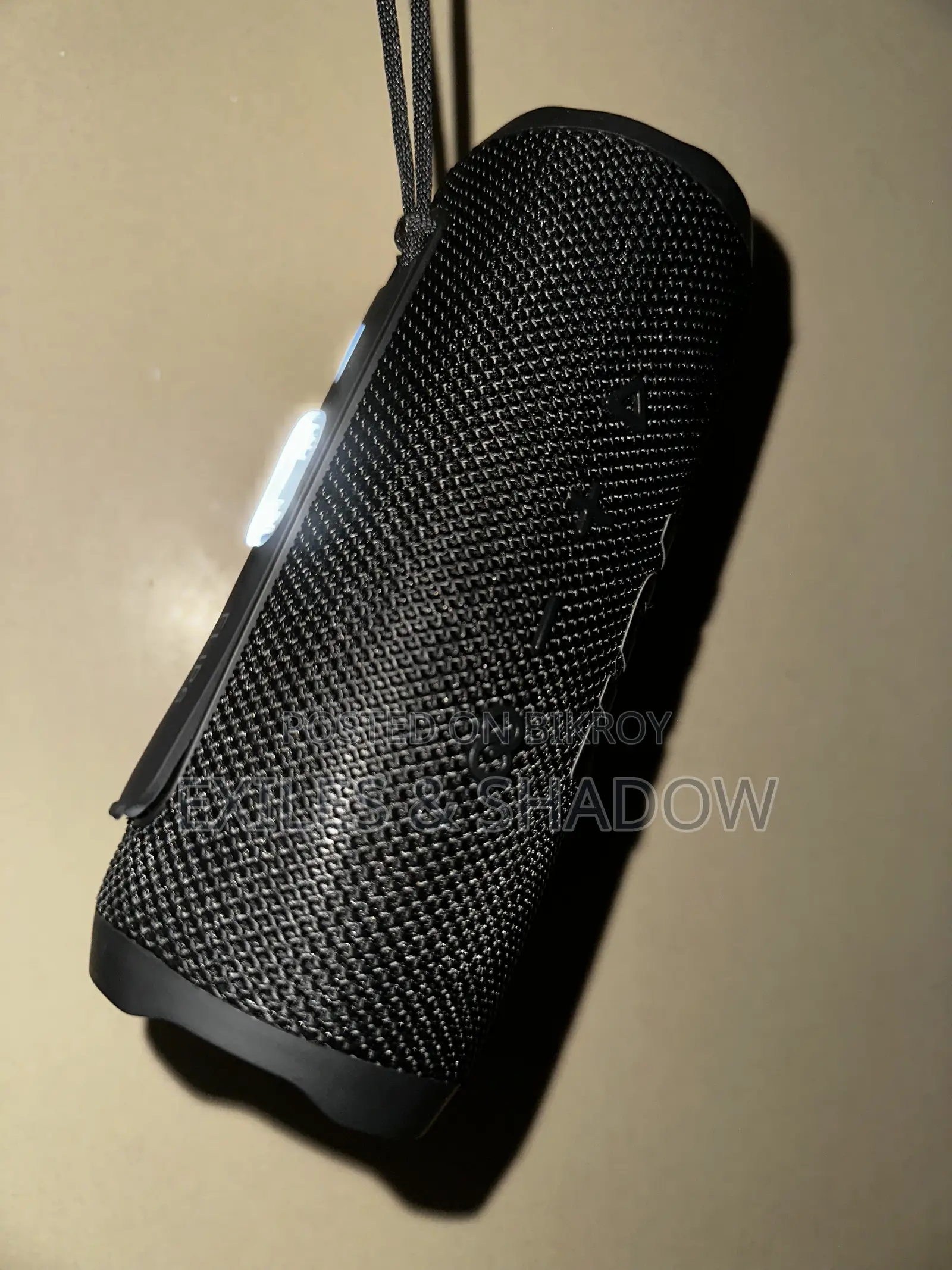 JBL FLIP6(W-30/Bluetooth-5.1/IP67’waterproof/12H Battery Backup)