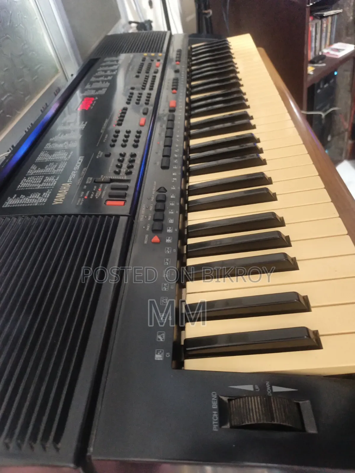ইয়ামাহা (Yamaha) পিএসআর-৫০০এম কিবোর্ড বিক্রি হবে - খুব ভালো কন্ডিশন