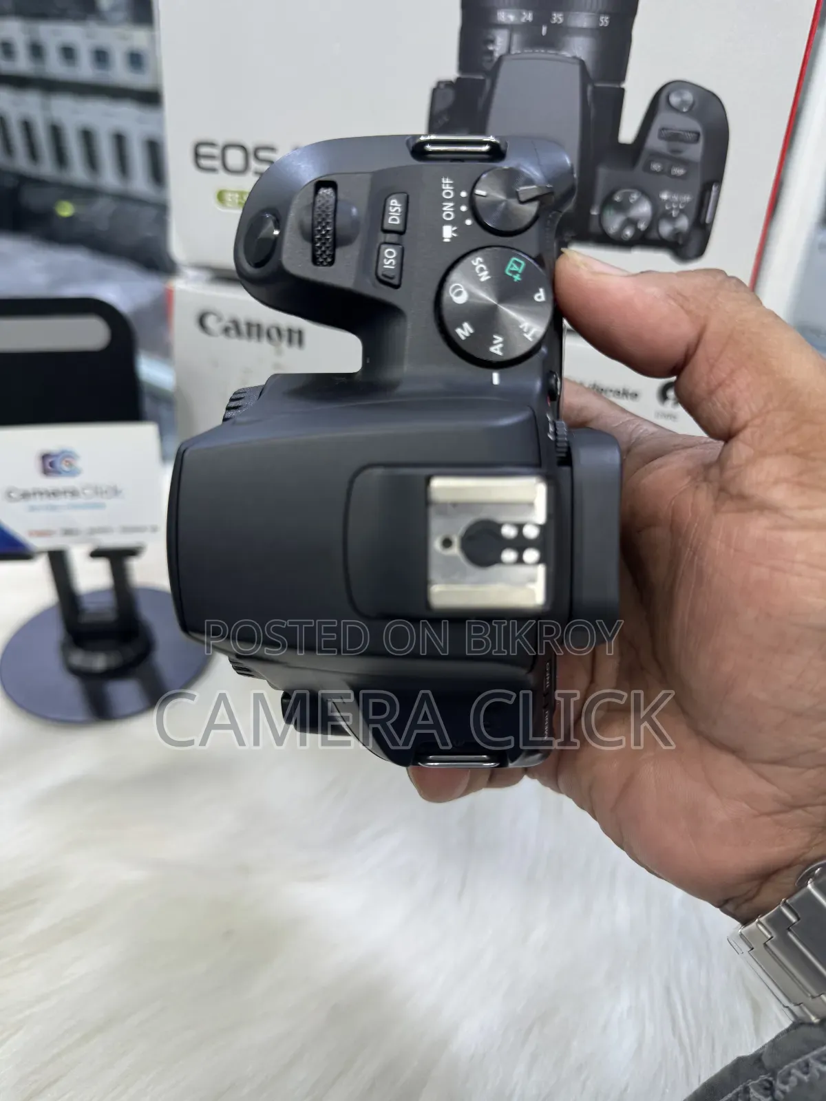Canon 250d ক্যামেরা (শুধু বডি)