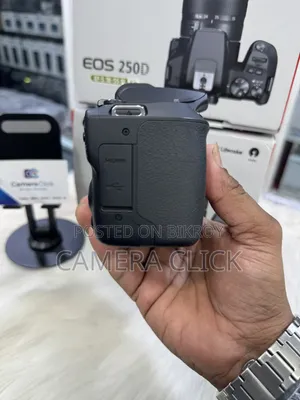 Canon 250d ক্যামেরা (শুধু বডি)