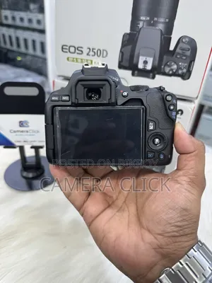 Canon 250d ক্যামেরা (শুধু বডি)