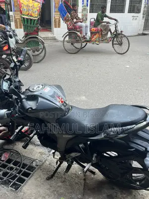 সুজুকি জিক্সার মনোটোন ২০১৯ গ্রে
