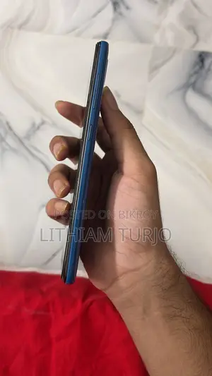 Samsung Galaxy A30 64 GB Blue