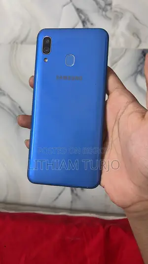 Samsung Galaxy A30 64 GB Blue