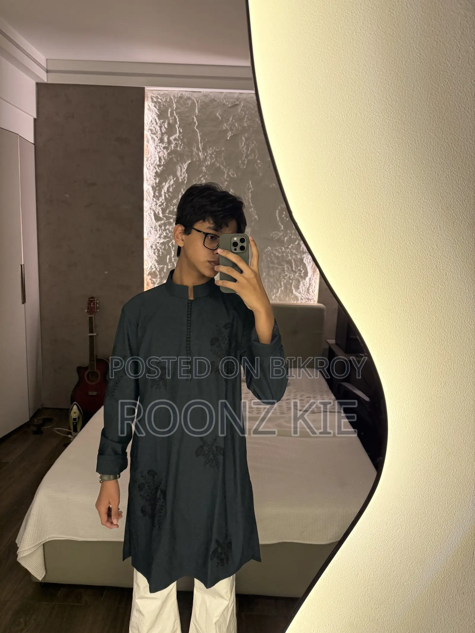 পার্ট-টাইম পেজ ম্যানেজার চাকরি প্রয়োজন