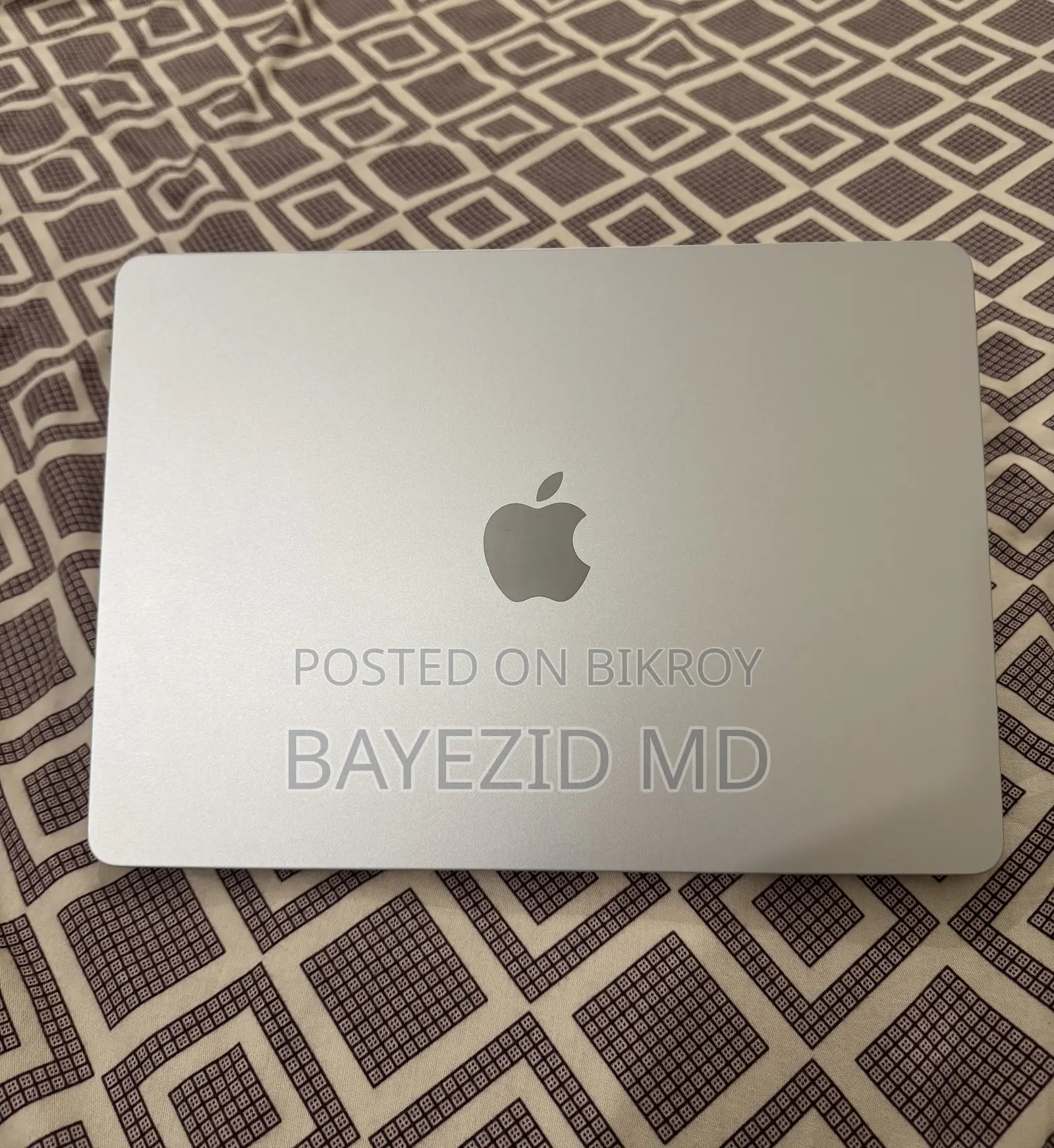 Laptop Apple MacBook Air 2022 M2 8GB Apple M2 SSD 256GB
