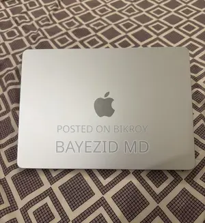 Laptop Apple MacBook Air 2022 M2 8GB Apple M2 SSD 256GB