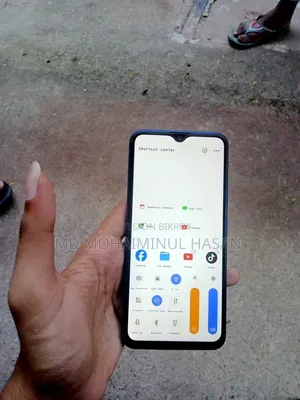 Vivo Y19 128 GB Blue