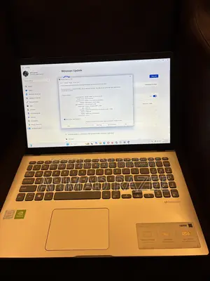 ল্যাপটপ ASUS Vivobook 15 ৮জিবি ইন্টেল কোর আই৫ এসএসডি ১২৮জিবি
