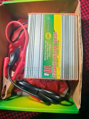 ডিজিটাল ব্যাটারি চার্জার