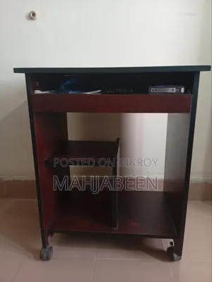 Computer Table