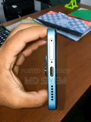 BLU 128 GB Blue