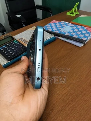 BLU 128 GB Blue