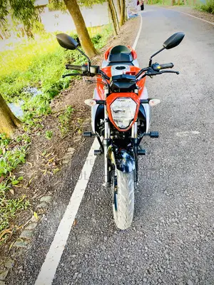 Suzuki Gixxer Fi ABS 2023 Orange