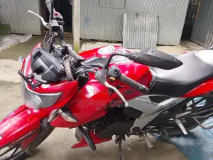 TVS Apache RTR 160 4V 2020 Red