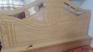 Almost new board bed for sale + including mattress