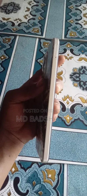 Xiaomi Redmi 15 128 GB Rose Gold