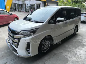 Toyota Noah 2019 Pearl