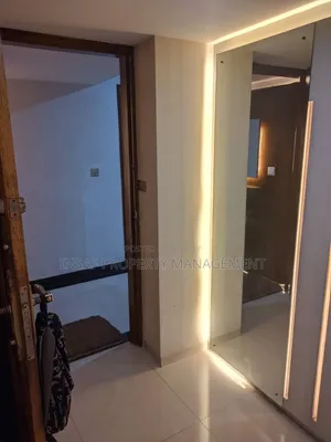 বনানী, ঢাকায় ভাড়ার জন্য প্রিমিয়াম ২,০০০ বর্গফুটের অফিস স্পেস