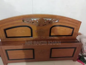 ভিনিয়ার উডের খাট