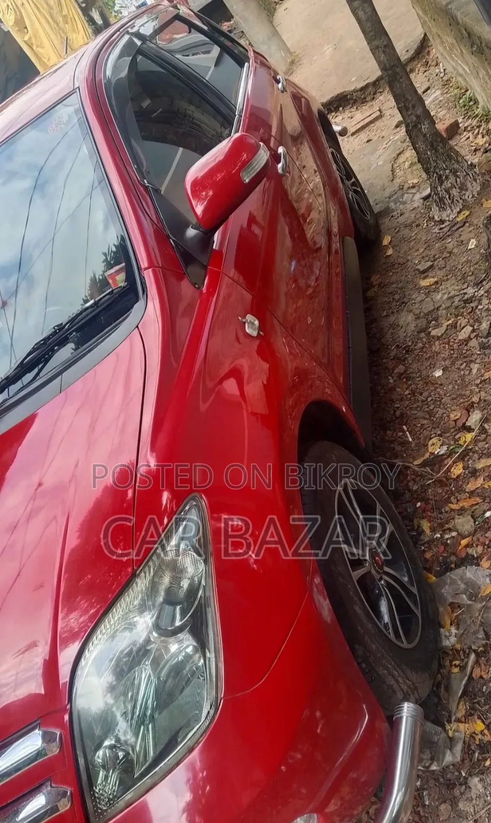 Toyota IST 2004 Red
