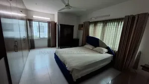 গুলশানে ৩ বেডরুমের ফার্নিশড অ্যাপার্টমেন্ট ভাড়ার জন্য