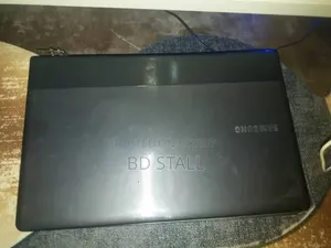 Laptop Samsung NP300E5A 8GB Intel Core I5 HDD 500GB