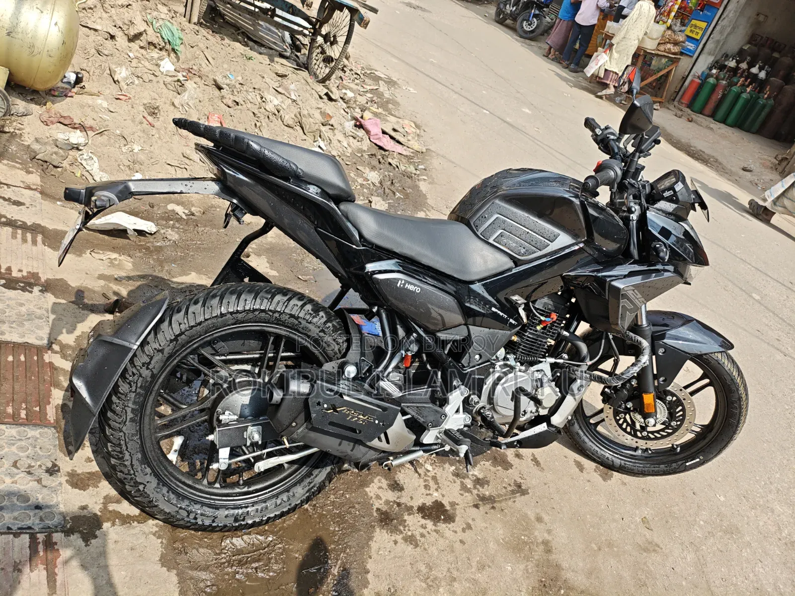 Hero Xtreme 125R 2025 Black