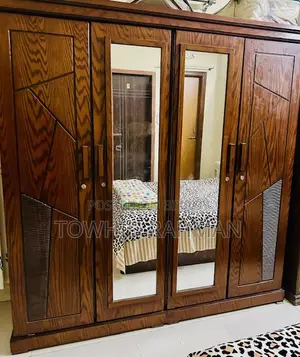 4 Door Wooden Almirah