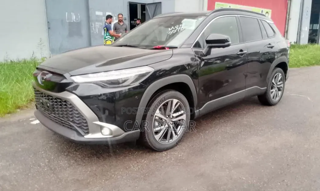 Toyota Corolla Cross 1.8 Hybrid FWD 2022 Black