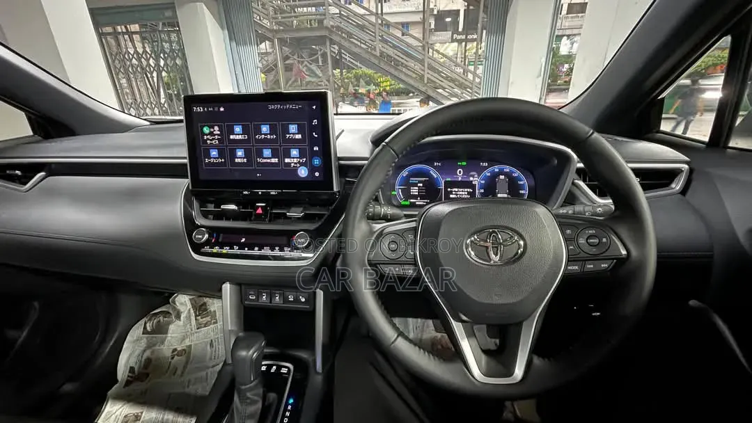 Toyota Corolla Cross 1.8 Hybrid FWD 2022 Black
