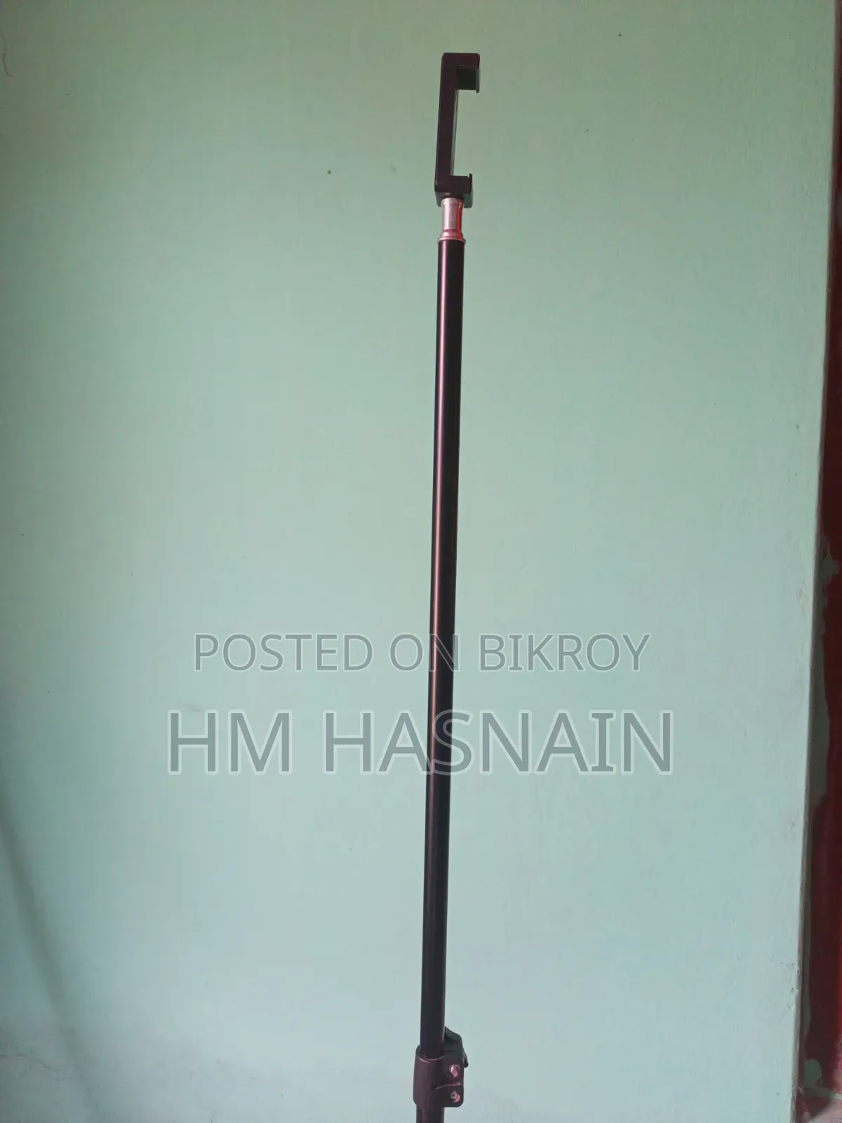 6 feet, Mobile Stand