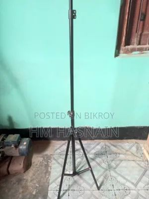 6 feet, Mobile Stand
