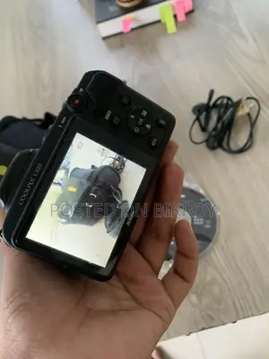নিকন এসএলআর ক্যামেরা