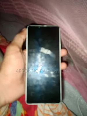সনি এক্সপেরিয়া ১০ ৩ ১২৮ জিবি সাদা