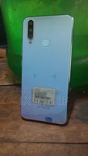 Vivo Y17 256 GB White
