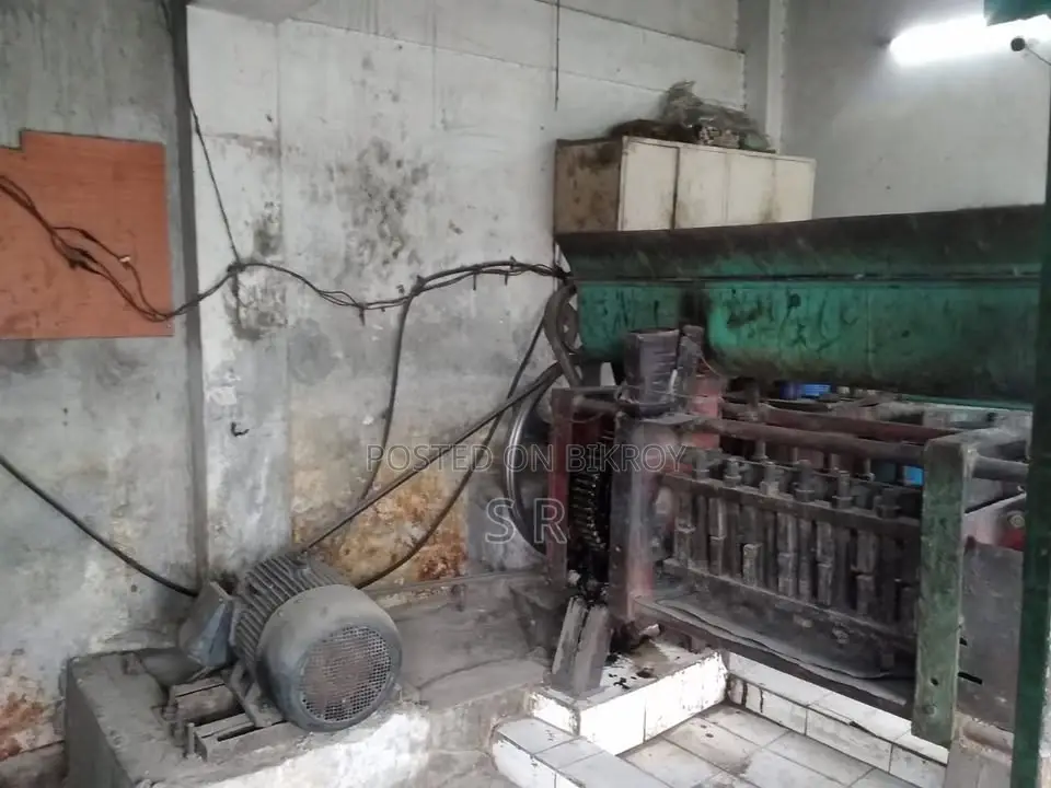 তেলের ঘানি মেশিন ২০ টন ক্ষমতা