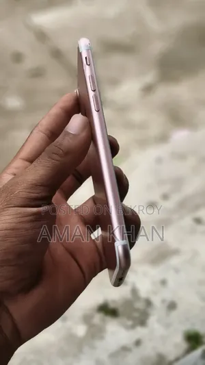 Apple iPhone 7 128 GB Pink
