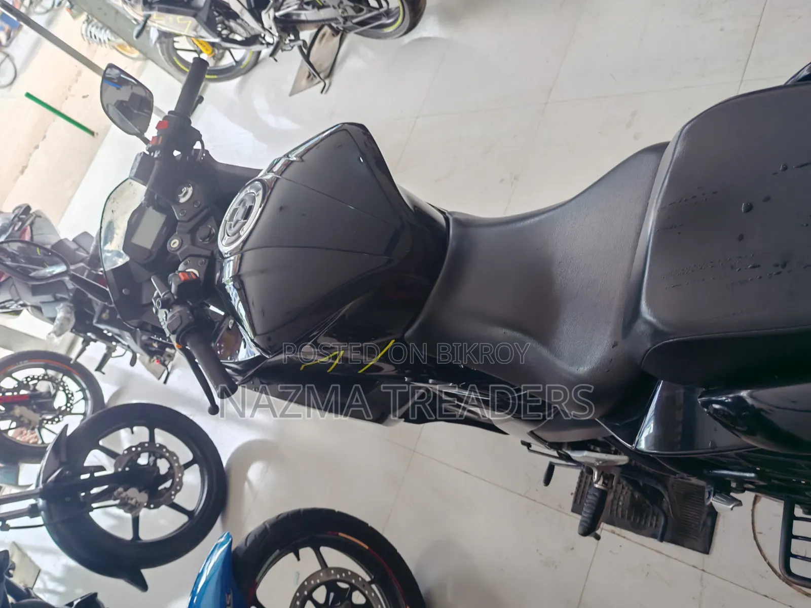 Suzuki Gixxer SF FI 2025 Black