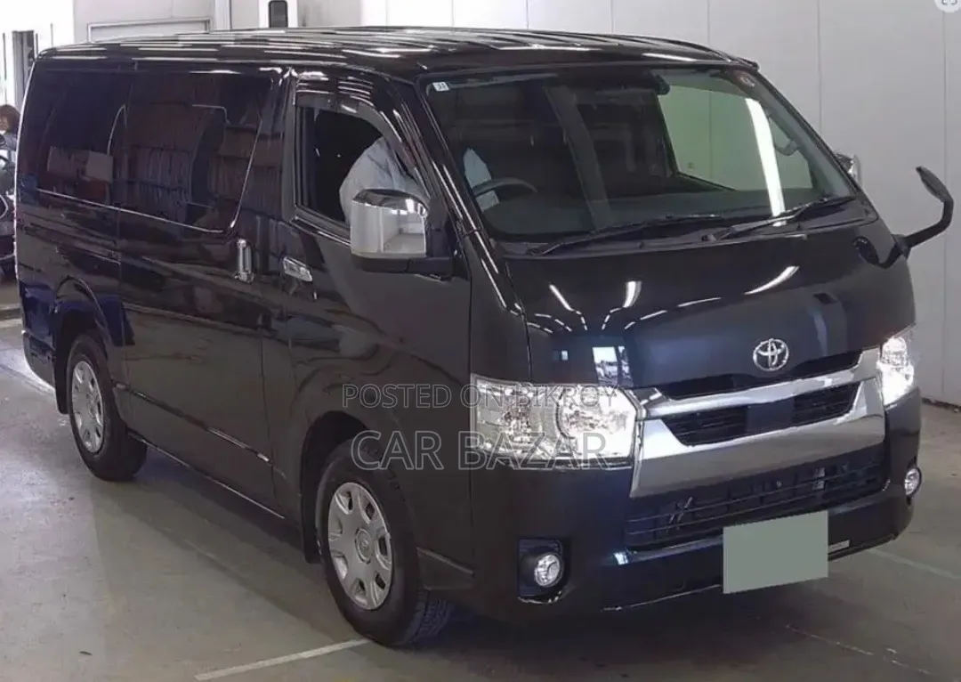 Toyota HiAce 2020 Black
