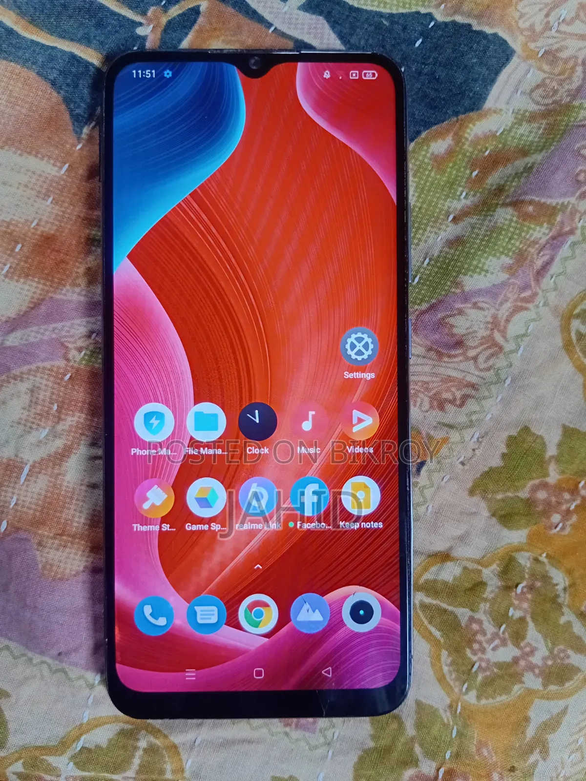 Realme 4 GB Silver