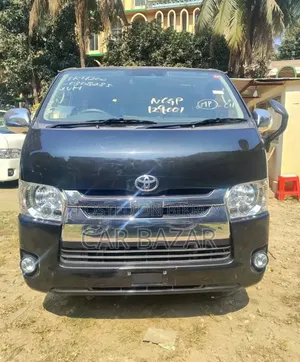 Toyota HiAce 2020 Black