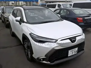 Toyota Corolla Cross 2024 Pearl