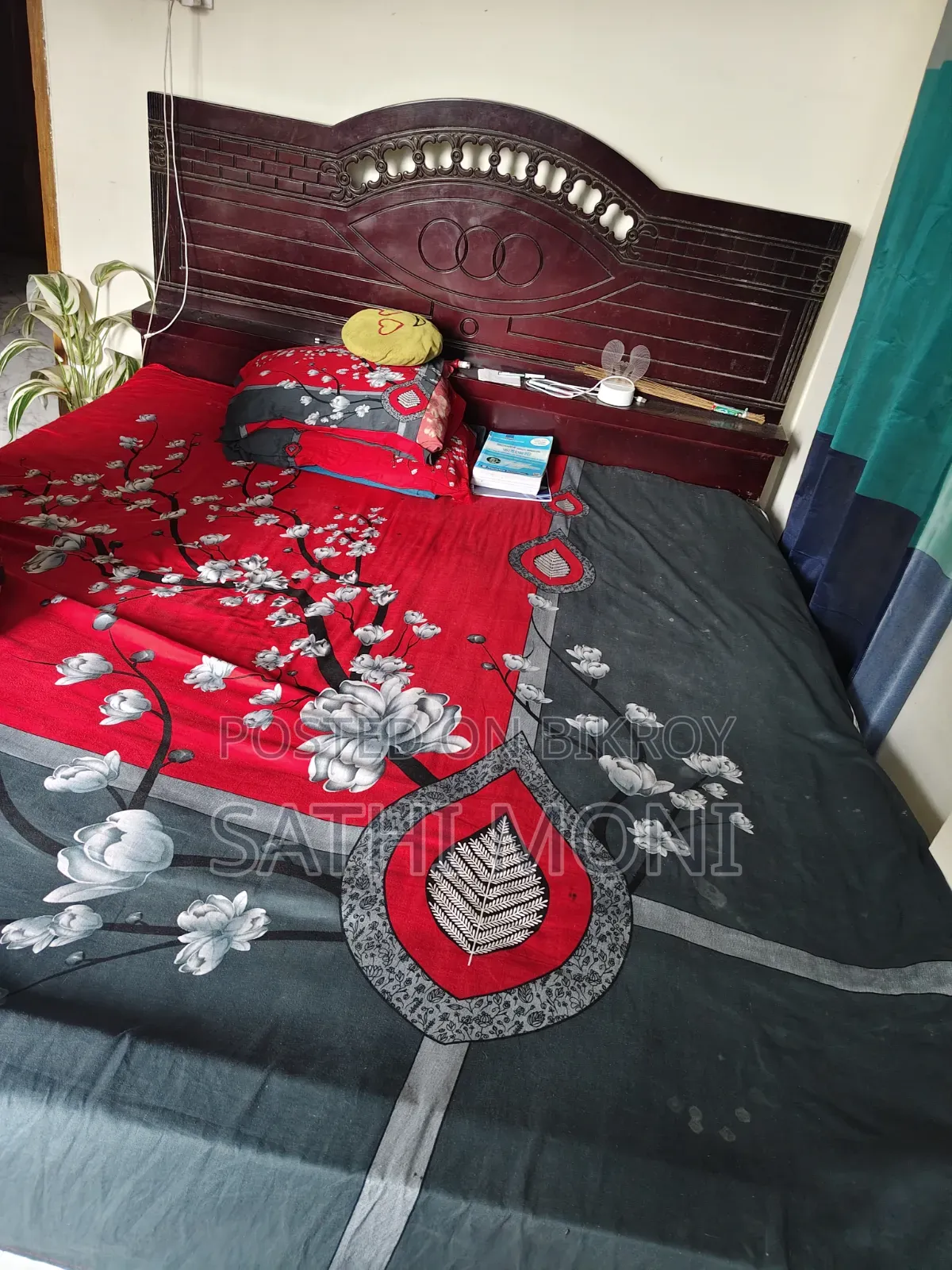 Want to Sell King Size Bed(6/7 Feet) Only 6 Months Used