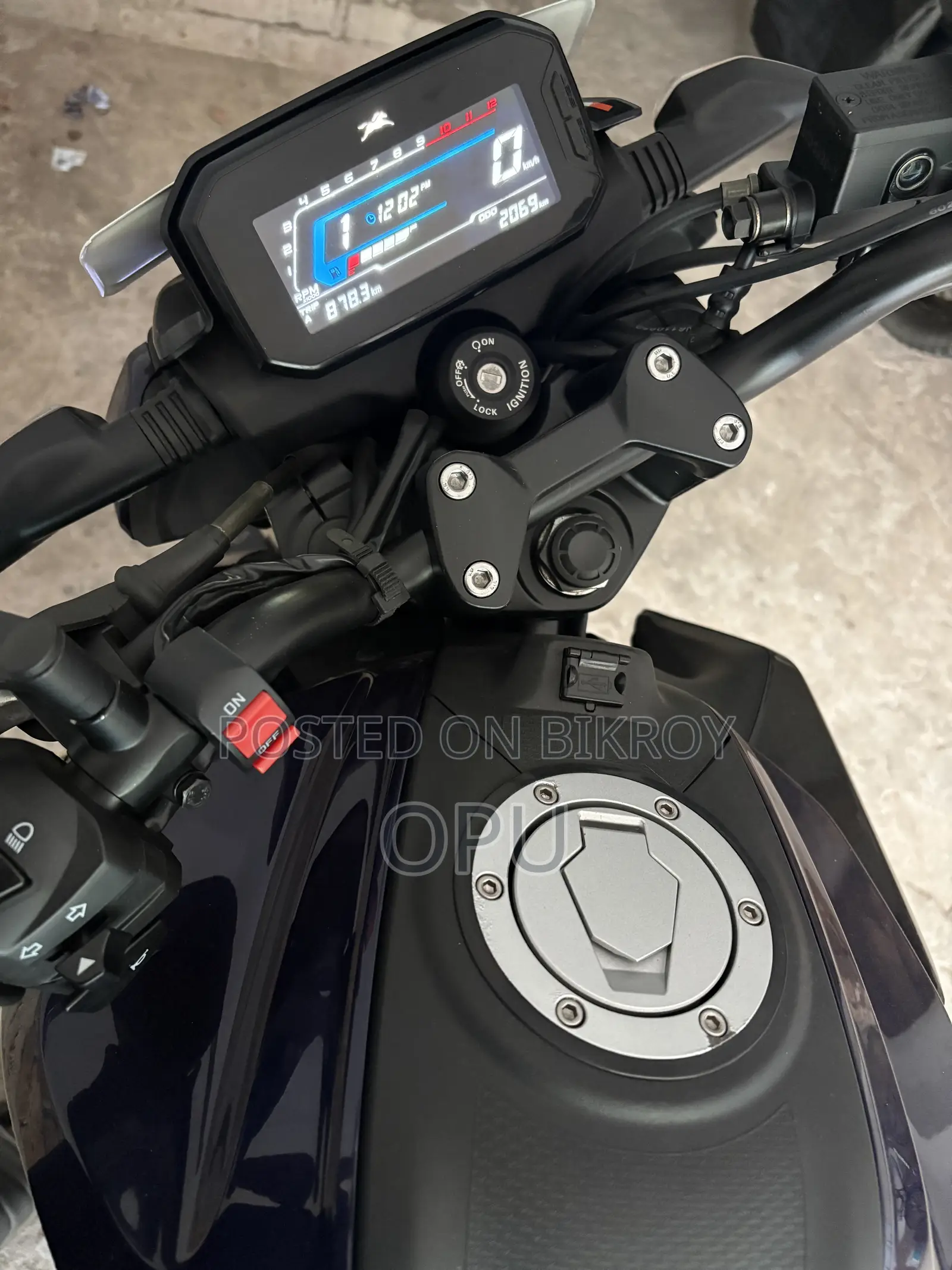 TVS Raider 125 2023 Blue
