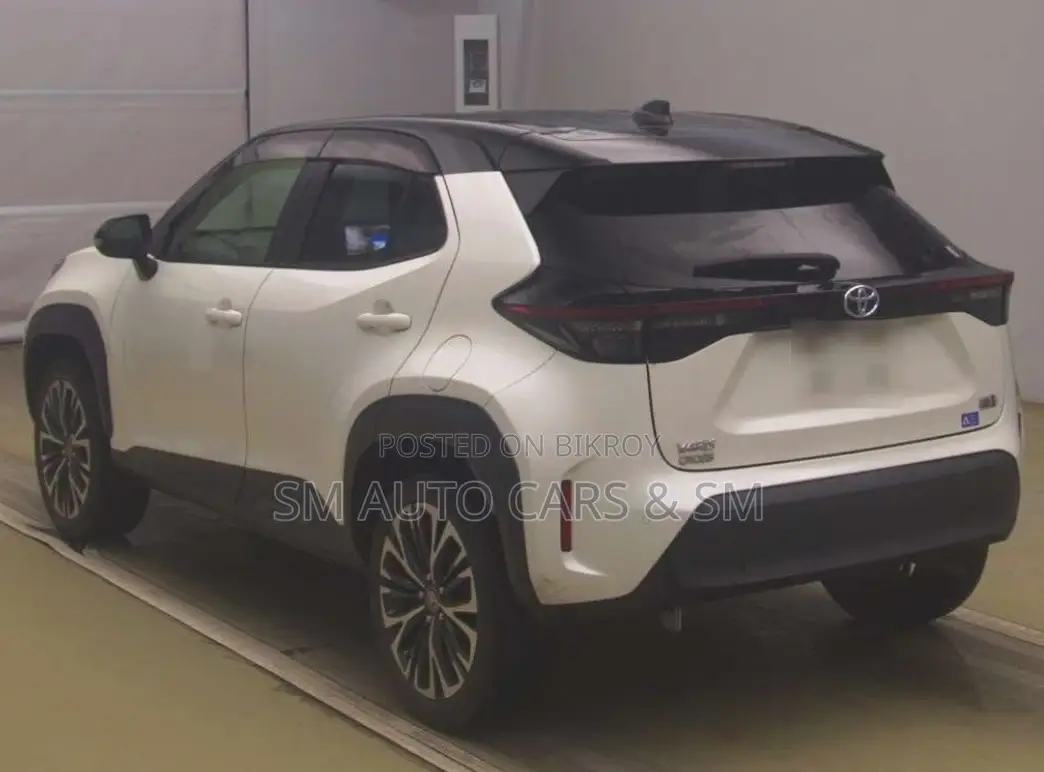 Toyota Yaris Cross 1.5 Hybrid FWD 2021 Pearl