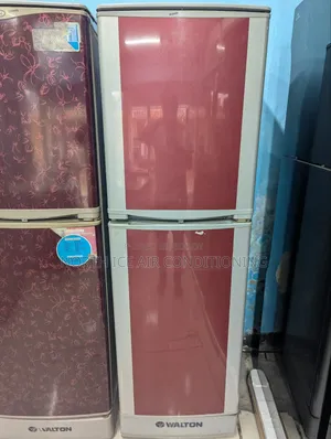 Walton Red Colour Frost Freeze 13.5 Cft.