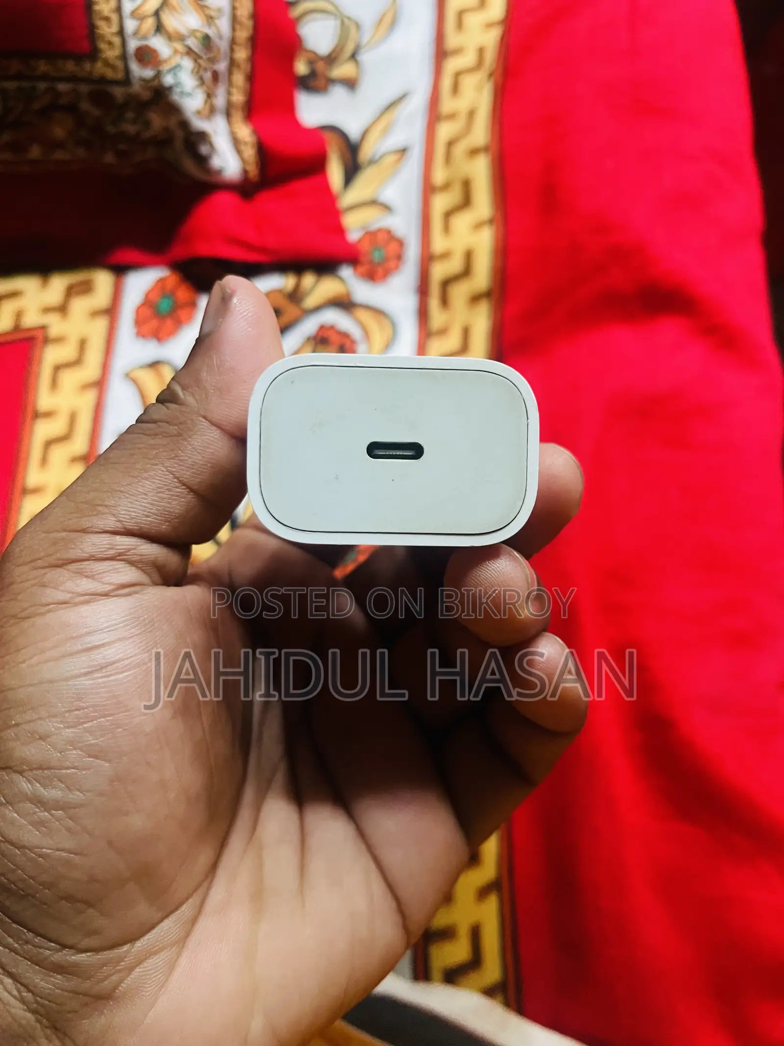 অ্যাপল ২০ওয়াট অরিজিনাল