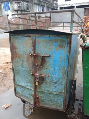 ডেলিভারি ভ্যান